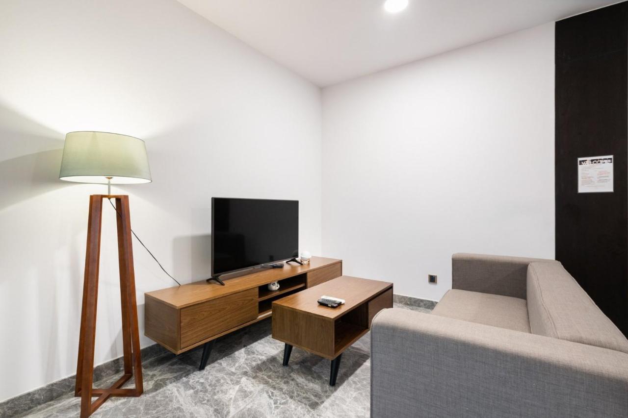 Luxury D1Mension In District 1 Freepoolsaunagym Ho Či Minovo Město Exteriér fotografie